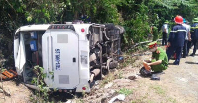 Lại vụ lật xe 15 người chết: Nhiều quan chức Quảng Bình tử vong