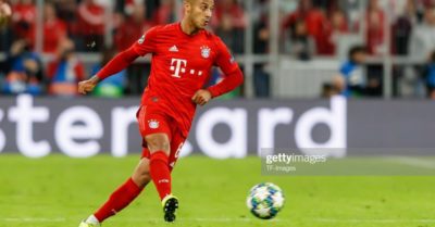 Thiago Alcantara tự cách li vì dương tính Covid-19