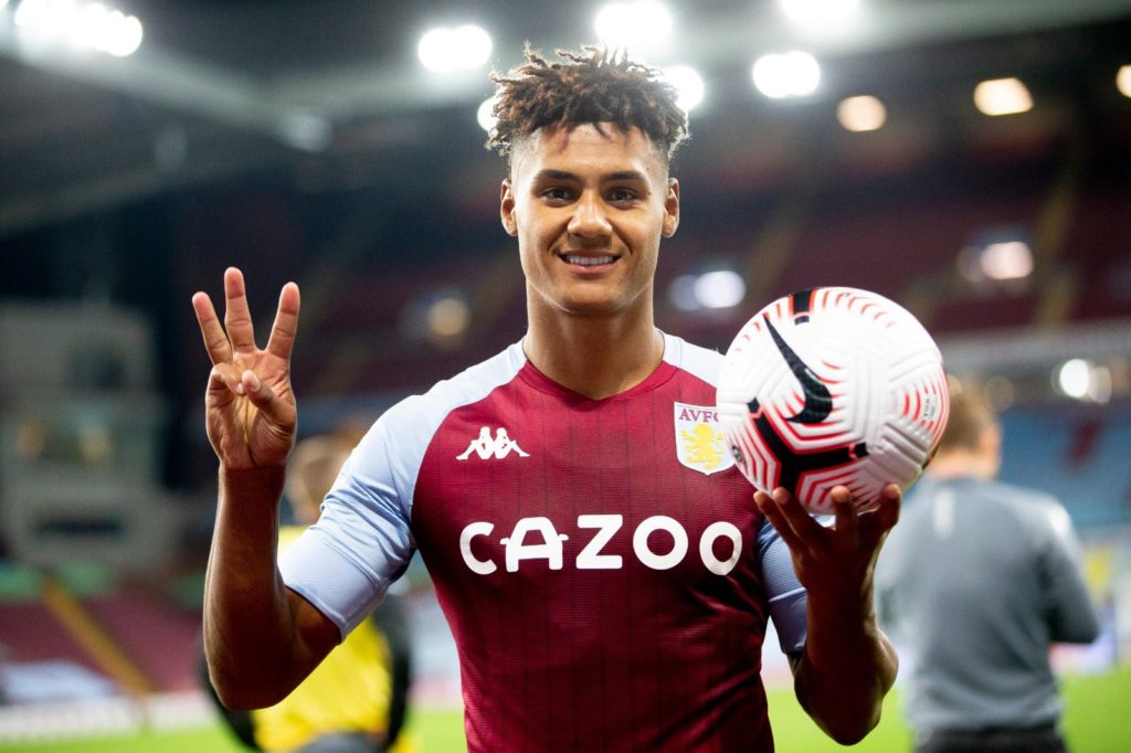 Liverpool thua sốc Aston Villa