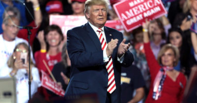 Ngày thứ 9 của cuộc thăm dò Tổng thống Trump lật ngược thế cờ, vượt Biden