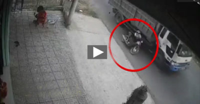 Video: Va chạm khiến 2 nữ sinh lớp 10 thiệt mạng, tài xế xe tải bỏ đi ngay sau đó