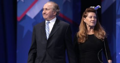 Michael Reagan: Trung Quốc đã phát động Thế chiến thứ 3 thông qua virus Vũ Hán