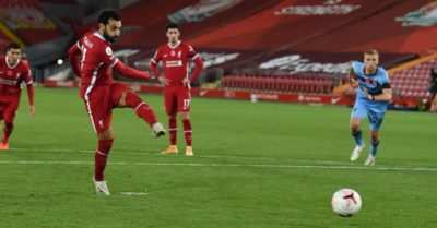 Premier League, tổng hợp sáng 1/11: Liverpool lên đầu bảng, Chelsea vào tốp 4, Man City thắng nhọc