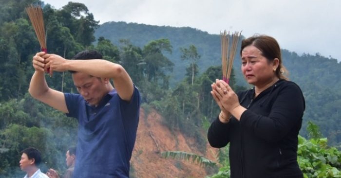 1 tháng thảm nạn Rào Trăng: ‘Thân xác con không lấy về được, cuộc đời chúng tôi không còn trọn vẹn’