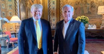 Cựu TT Trump đồng ý giúp Đảng Cộng Hòa giành lại Hạ viện sau khi gặp ông McCarthy
