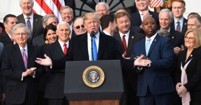 Gần 50% đảng viên Cộng hòa sẵn sàng theo đảng mới nếu ông Trump thành lập
