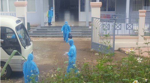Chuyển viện điều trị bệnh nhân Covid-19 trong đợt trước ở Đắk Lắk