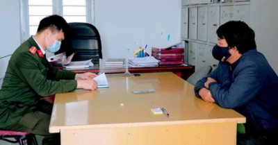 ‘Trốn’ khai báo y tế, một trưởng phòng ở Hải Dương bị phạt 15 triệu đồng