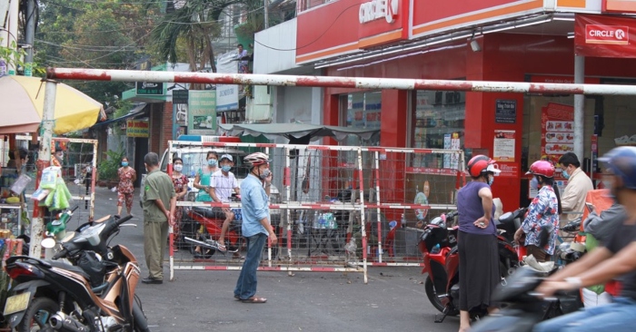 Phong tỏa chung cư TP. HCM
