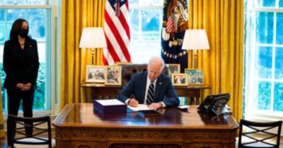 TT Biden chính thức ký ban hành gói cứu trợ COVID-19 trị giá 1.900 tỷ USD