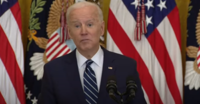 Ông Biden lơ đãng, nói lời vô nghĩa trong buổi họp báo solo đầu tiên được mong đợi