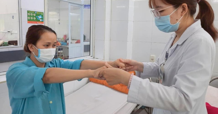 Bệnh nhân tỉnh táo sau thời gian điều trị.