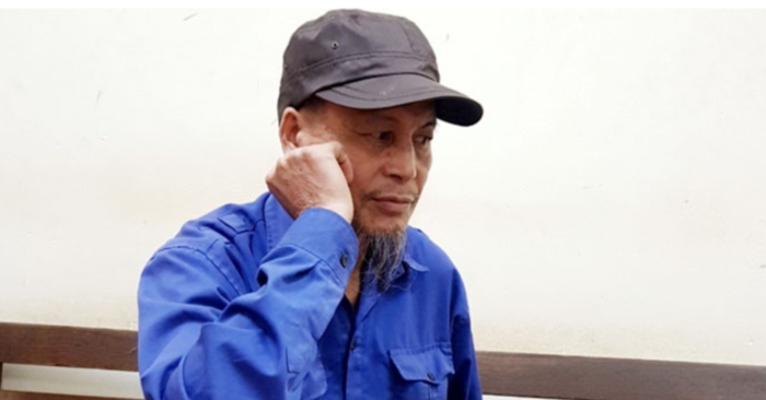 Trên đường đi học về cháu gái 5 tuổi và ông nội bị chém thương vong