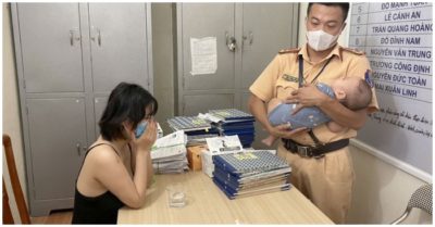 CSGT Hải Phòng ngăn cản kịp mẹ trẻ ôm con 6 tháng tuổi định nhảy xuống sông