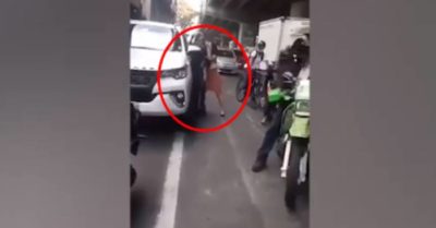 Video bị phạt vì vượt đèn đỏ, nữ người mẫu đánh cảnh sát giao thông