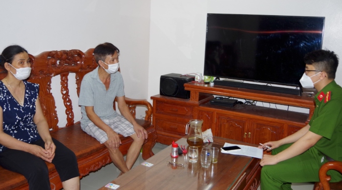 trốn cách ly đi bán thịt lợn