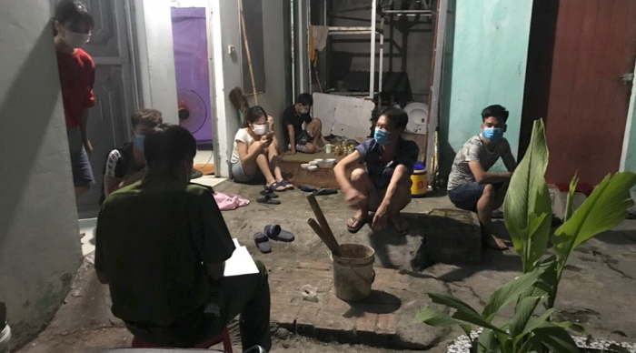 cổ vũ bóng đá