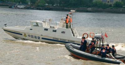Tàu hải cảnh Trung Quốc bám theo 2 tàu khảo sát Philippines ở Biển Đông