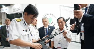 Việt Nam cần tăng tốc “cai bớt” vũ khí Nga