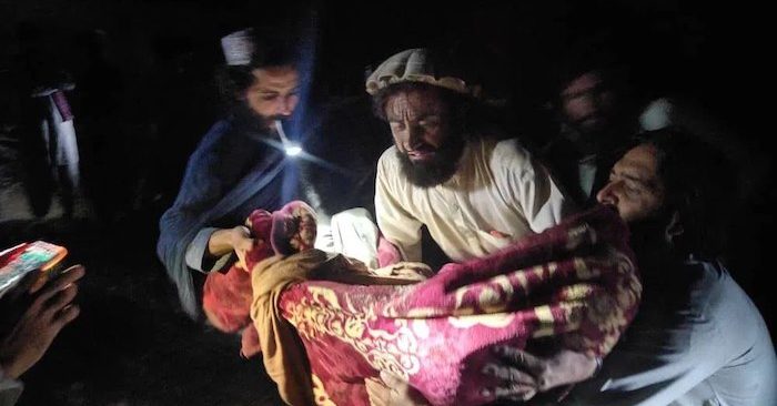 Video hiện trường động đất Afghanistan, hơn 1000 người thương vong